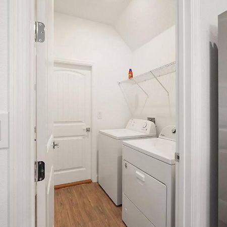 Luxury King Suite, 3Br 2Ba, Beach Vibe, Top-Tier Amenities, Prime Location Palm Coast Exterior photo